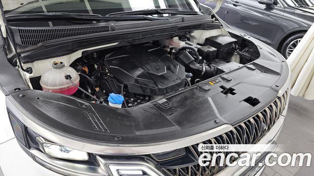 Kia Canival 2022 — photo 6