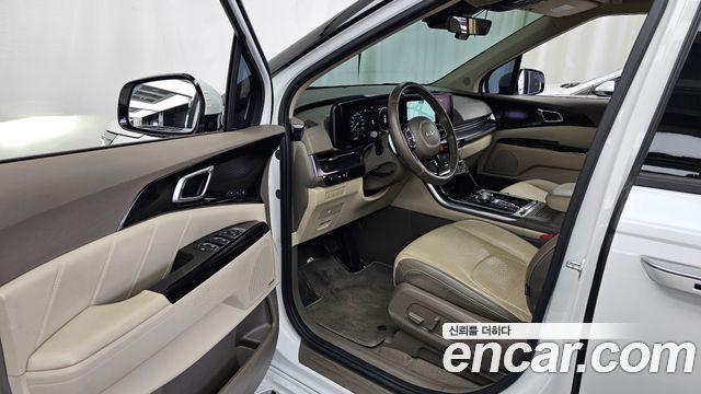 Kia Canival 2022 — photo 10