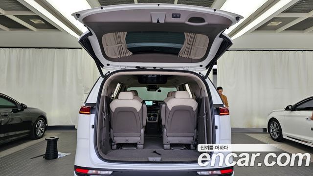 Kia Canival 2022 — photo 20