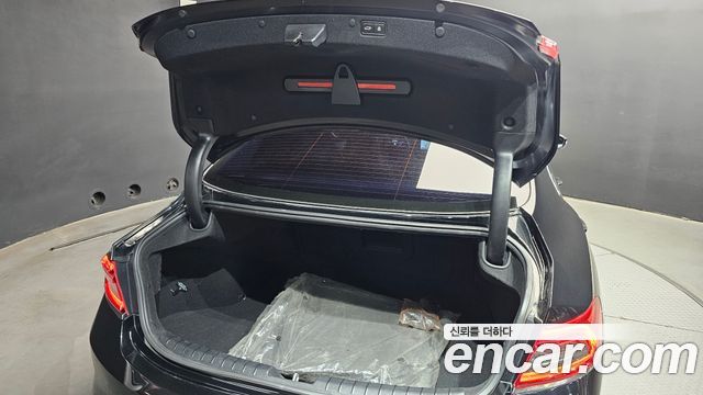 Hyundai Grandeur 2018 — photo 20