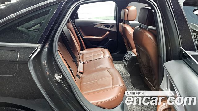 Audi A6 2018 — photo 11