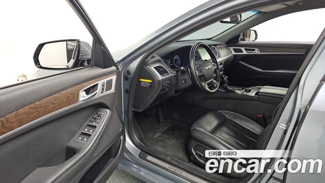 Hyundai Genesis 2015 — photo 10