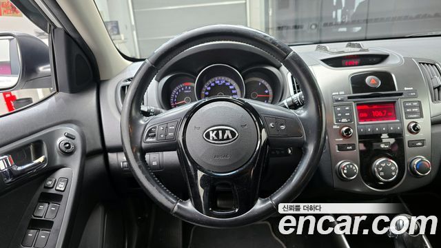Kia Porte 2013 — photo 14