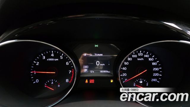 Kia Canival 2020 — photo 8