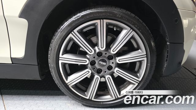Mini Clubman 2023 — photo 5
