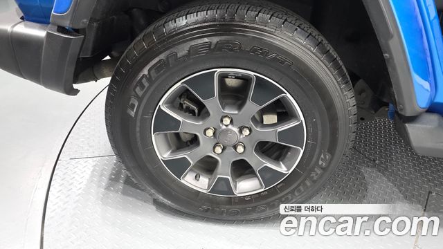 Jeep Wrangler 2022 — photo 5