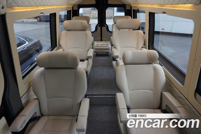 Mercedes-Benz Sprinter 2018 — photo 12