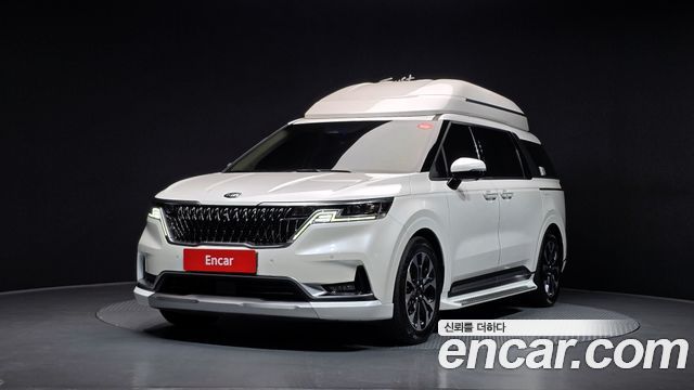 Kia Canival 2021 — photo 1