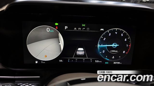 Kia Canival 2021 — photo 8