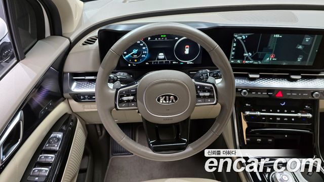 Kia Canival 2021 — photo 13