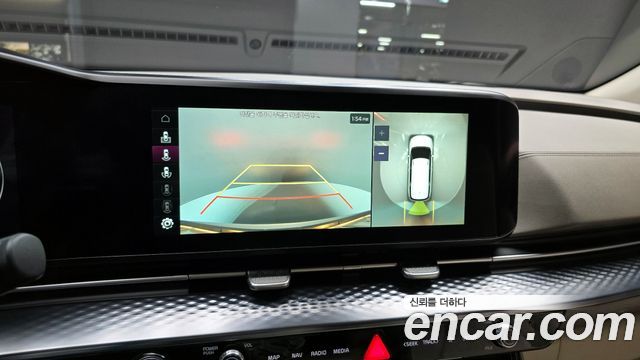Kia Canival 2021 — photo 14