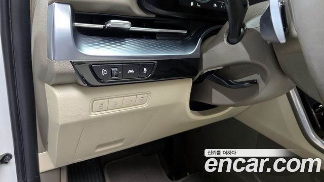 Kia Canival 2021 — photo 15