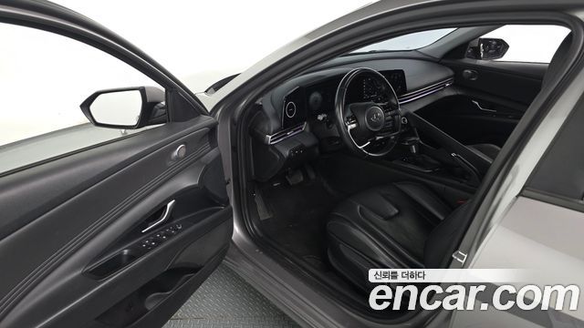 Hyundai AVANTE 2021 — photo 10
