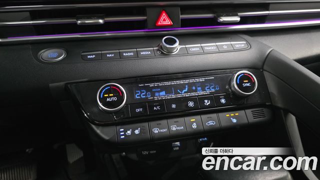 Hyundai AVANTE 2021 — photo 17