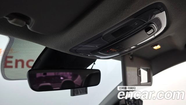 Hyundai AVANTE 2021 — photo 18