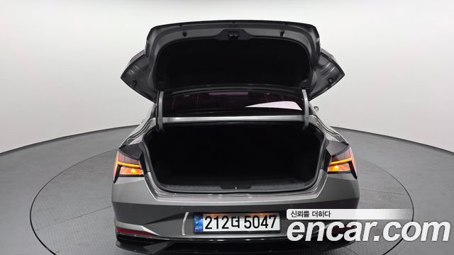 Hyundai AVANTE 2021 — photo 20