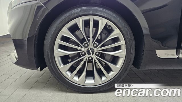 Kia K9 2023 — photo 5