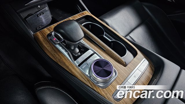 Kia K9 2023 — photo 9