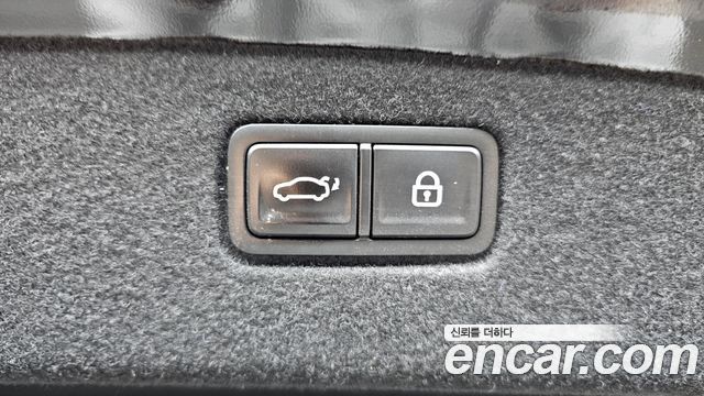Kia K9 2023 — photo 20