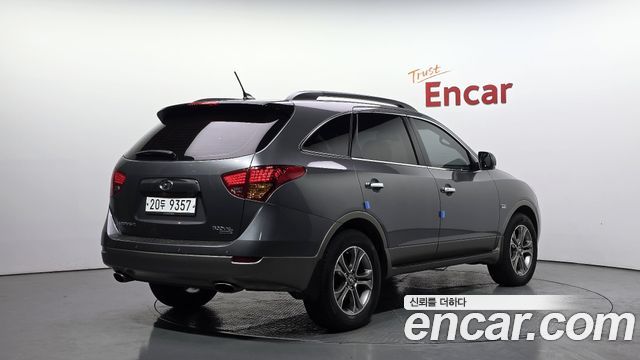 Hyundai Veracruz 2012 — photo 2