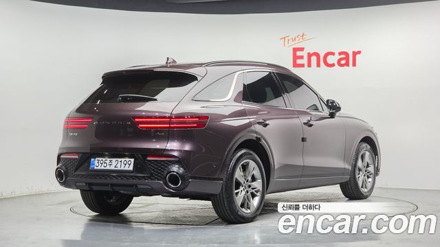 Genesis GV70 2021 — photo 2