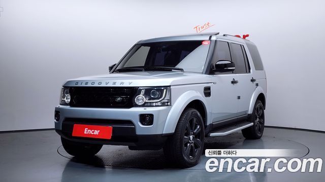 Land Rover Discovery 2016 — photo 1