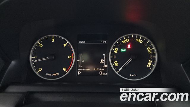 Land Rover Discovery 2016 — photo 8