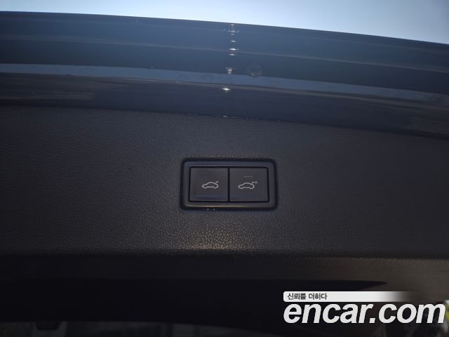 Volkswagen Tiguan 2018 — photo 7