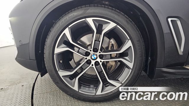 BMW X5 2022 — photo 5