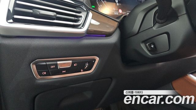 BMW X5 2022 — photo 14