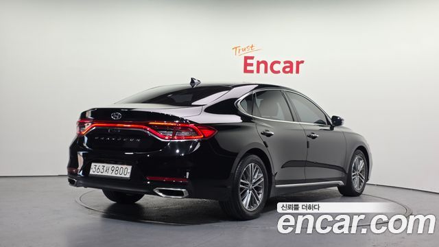Hyundai Grandeur 2017 — photo 2