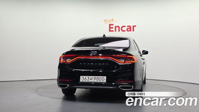 Hyundai Grandeur 2017 — photo 4