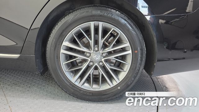 Hyundai Grandeur 2017 — photo 5