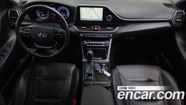 Hyundai Grandeur 2017 — photo 7