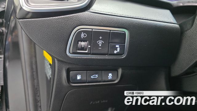 Hyundai Grandeur 2017 — photo 12