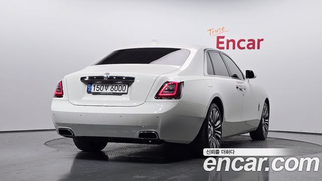 Rolls-Royce Ghost 2021 — photo 2