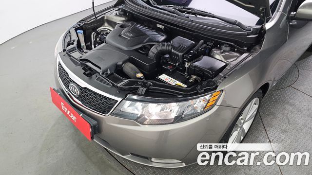 Kia Porte 2011 — photo 6
