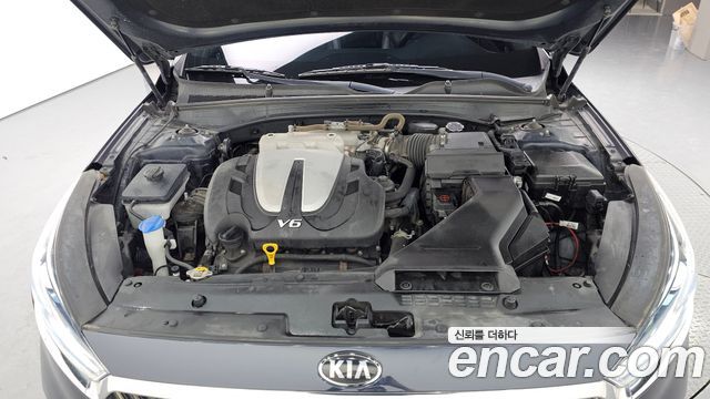 Kia K7 2018 — photo 6