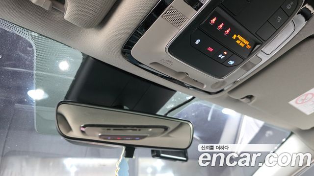 Hyundai Santafe 2021 — photo 17