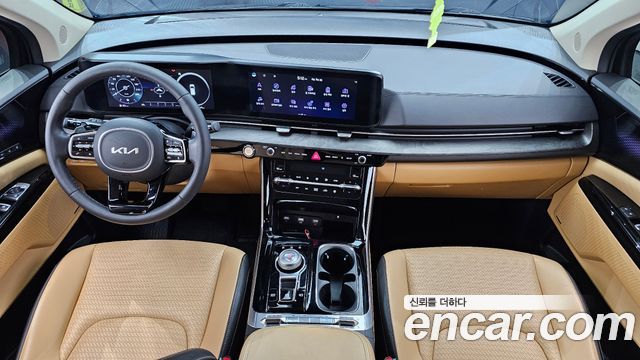 Kia Canival 2023 — photo 7