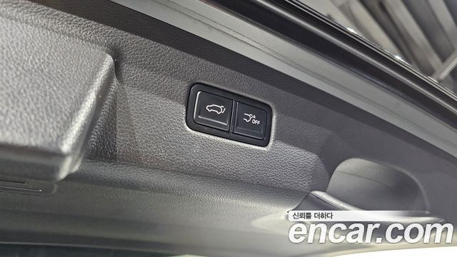 Kia Canival 2023 — photo 20