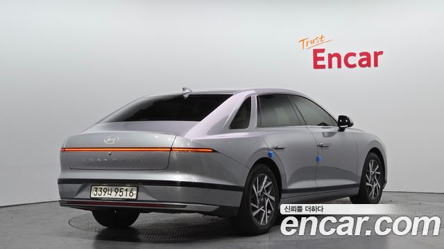 Hyundai Grandeur 2023 — photo 2