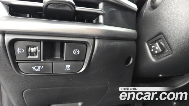 Hyundai Grandeur 2023 — photo 17