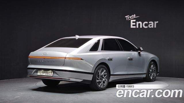 Hyundai Grandeur 2023 — photo 2