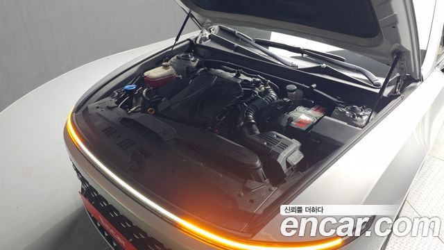 Hyundai Grandeur 2023 — photo 6
