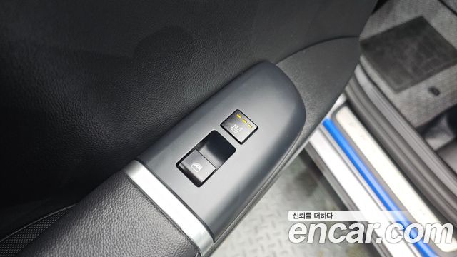 Hyundai Grandeur 2023 — photo 19