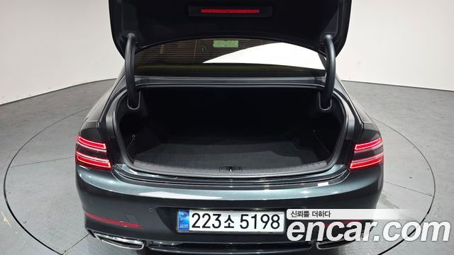 Genesis G80 2021 — photo 20