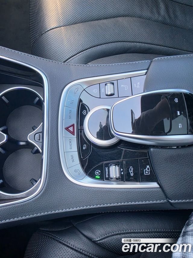Mercedes-Benz S-Class 2019 — photo 12