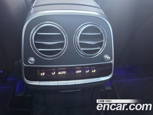 Mercedes-Benz S-Class 2019 — photo 17