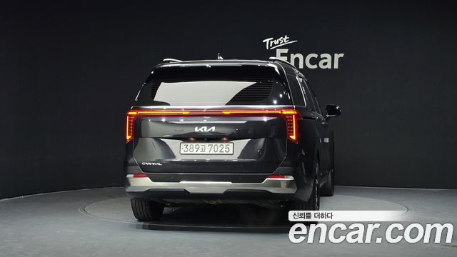 Kia Canival 2024 — photo 4